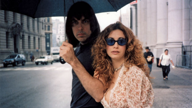 Johnny Ramone com a mulher, Linda