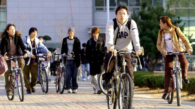Estudantes na universidade KAIST em Daejeon, Coreia do Sul