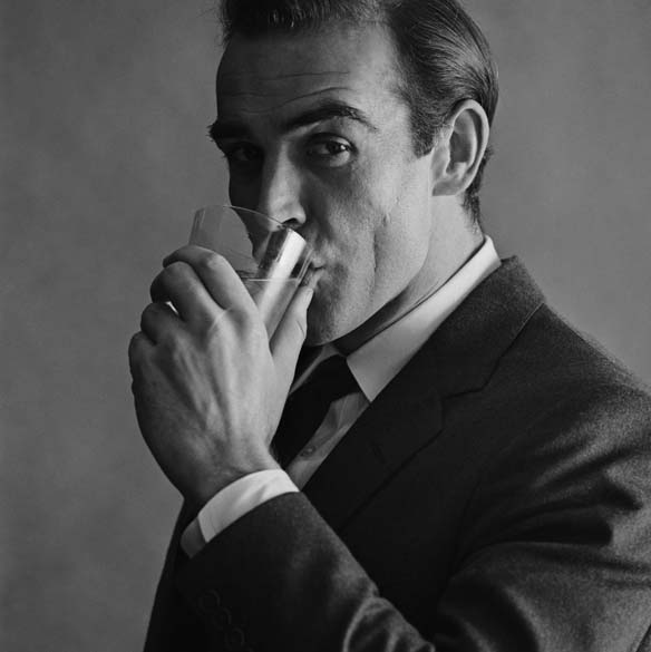 Em 1962, Sean Connery estrelou o comercial de uma marca de vodca - Terence Donovan Archive/Getty Images