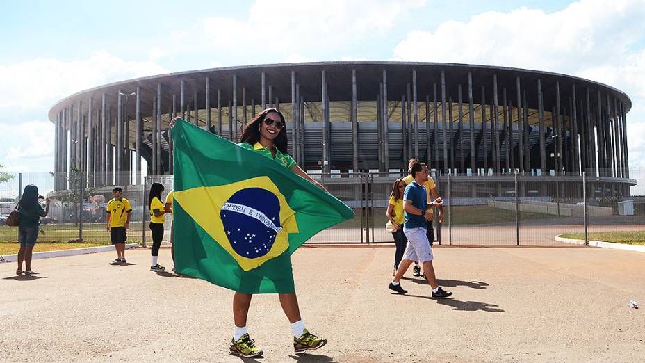 Torcida chega para fazer festa na Copa das Confederações, em Brasília