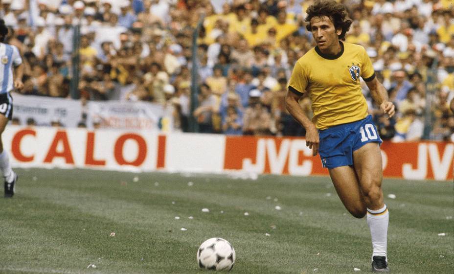 Zico, do Brasil, durante jogo contra a Argentina, pela Copa do Mundo de Futebol, no Estádio Sarriá