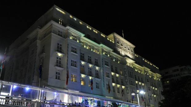A fachada do Copacabana Palace, um dos hotéis preferidos pelas estrelas internacionais que visitam o Rio de Janeiro