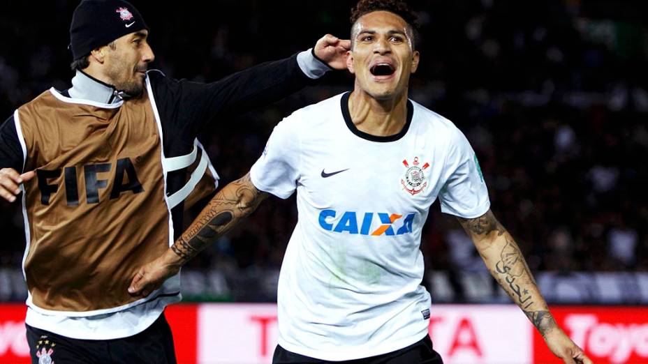 Guerrero do Corinthians comemorando o gol contra o Chelsea, durante partida válida pela final do Campeonato Mundial de Clubes da Fifa, em Toyota