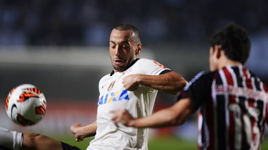 Corinthians vence São Paulo no Pacaembu e é campeão da Recopa Sul-Americana