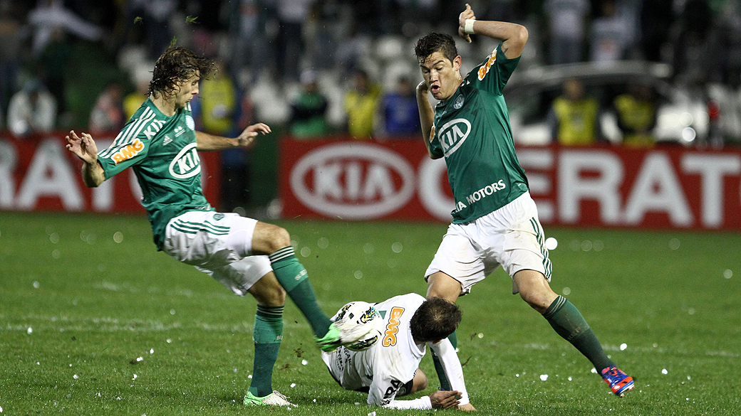 Lance durante partida entre Coritiba e Palmeiras válida pela final da Copa do Brasil realizado no Estádio Couto Pereira em Curitiba