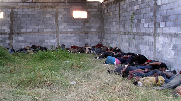 Corpo de 72 imigrantes encontrados numa fazenda em Tamaulipas, no México