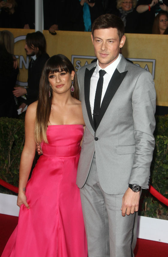 Cory Monteith e a namorada, Lea Michele, em prêmio do sindicato americano de atores, Los Angeles, janeiro de 2013