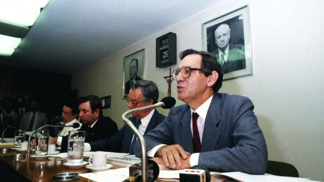 Anibal Teixeira, depondo na CPI da corrupção durante o governo Sarney