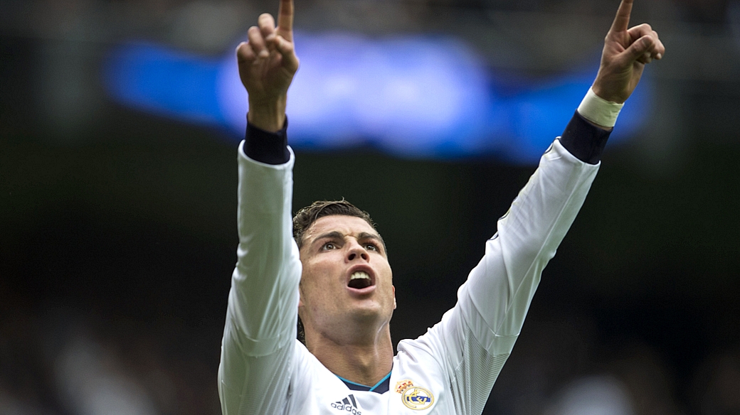 Cristiano Ronaldo comemora seu segundo gol contra o Getage