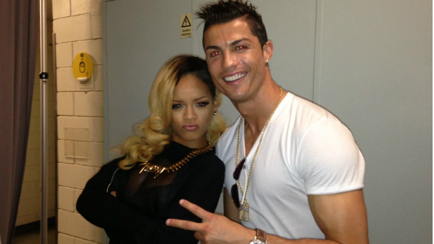 Cristiano Ronaldo e Rihanna nos bastidores do show da cantora em Lisboa