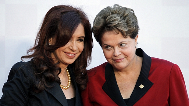 As presidentes Cristina Kirchner e Dilma Rousseff, durante a cúpula do Mercosul em Mendoza