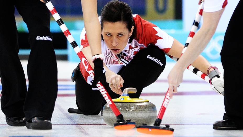 Disputa do torneio de curling nesta segunda-feira (10) dos Jogos Olímpicos de Inverno de Sochi-2014