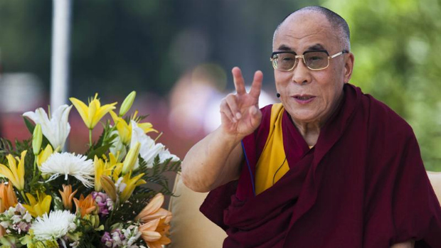 Dalai Lama discursa nos Estados Unidos