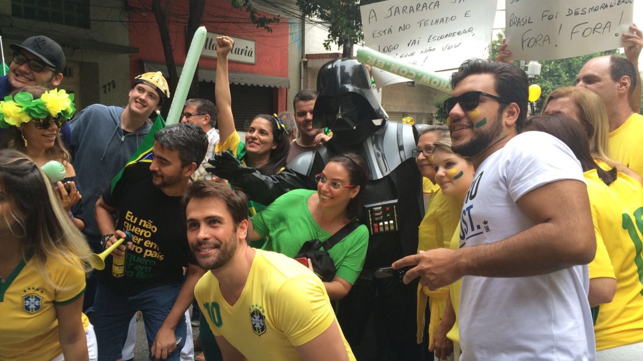 'Darth Vader' na avenida Paulista, em São Paulo