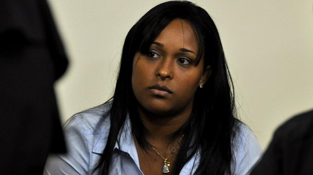Dayanne, ex-mulher de Bruno, no fórum de Contagem para o segundo dia de julgamento