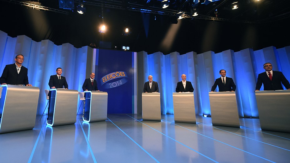 Os principais candidatos à sucessão do governo de São Paulo durante o último debate promovido pela Rede Globo, nesta terça-feira (30)