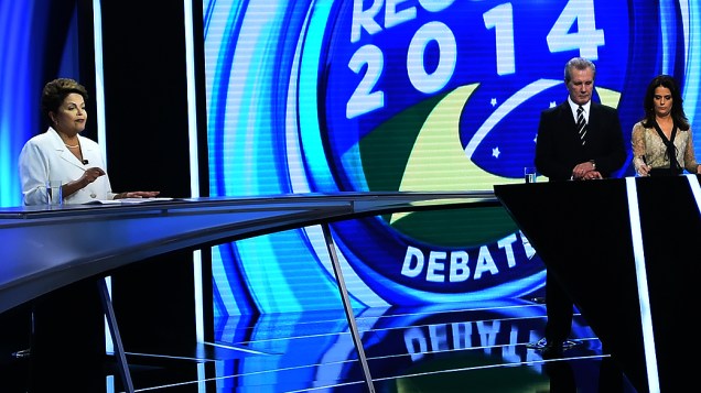 Debate entre os candidatos à presidência, Aécio Neves (PSDB) e Dilma Rousseff (PT) neste domingo (19), realizado pela Rede Record em São Paulo