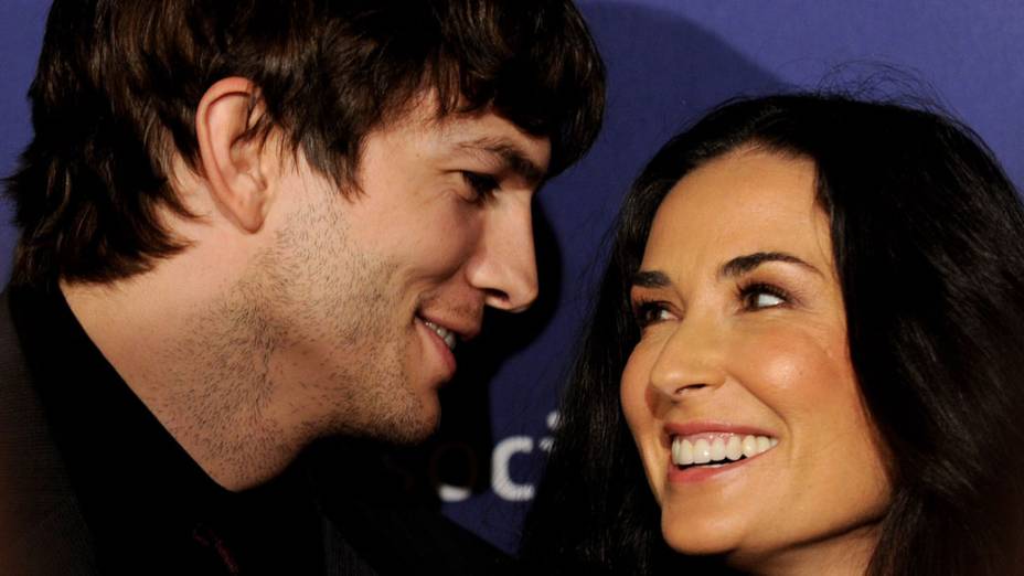 Ashton Kutcher e Demi Moore durante evento em Beverly Hills, na Califórnia - 18/03/2010