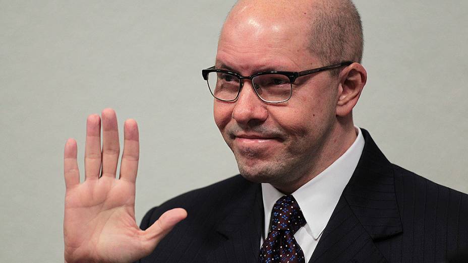 Conselho de Ética investiga o senador Demóstenes Torres (sem partido) por ligação com o bicheiro Carlinhos Cachoeira
