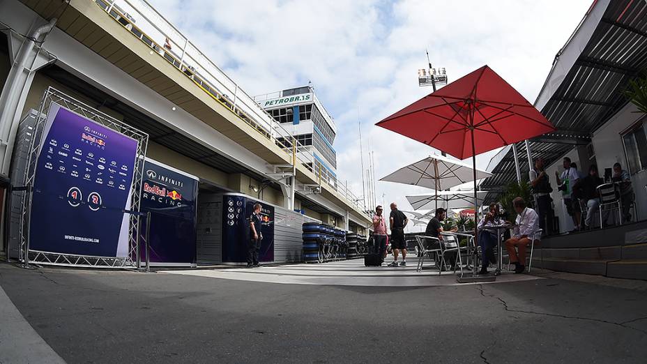 Movimentação nos bastidores do Grande Prêmio do Brasil em Interlagos