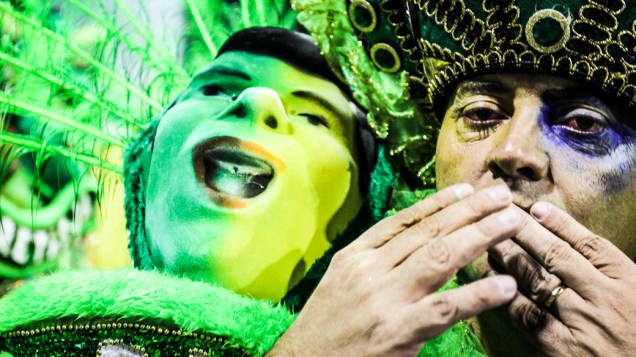Rosas de Ouro no primeiro dia de desfiles do Grupo Especial do Carnaval de São Paulo