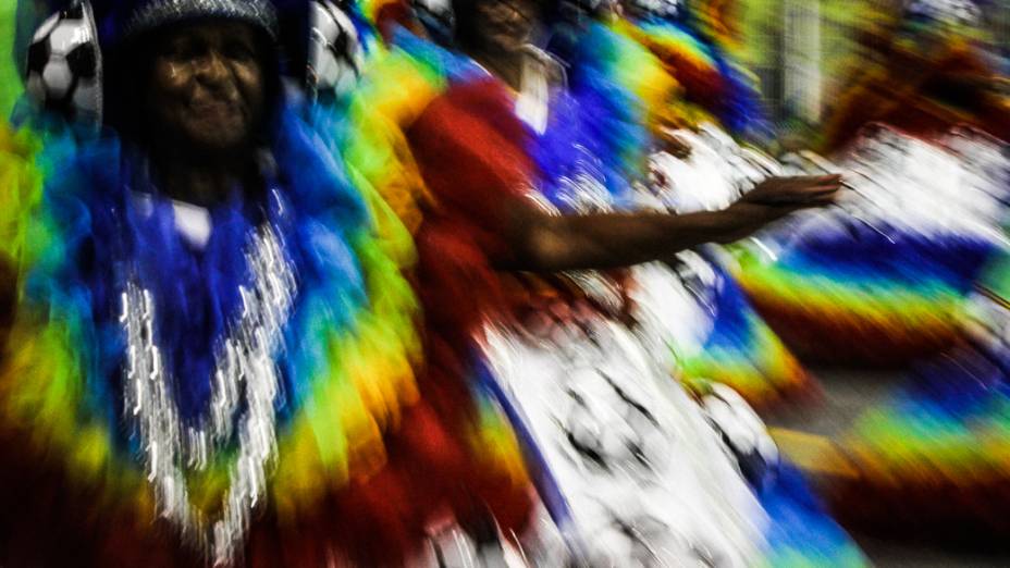 Leandro de Itaquera abre o primeiro dia de desfiles das escolas de samba do Grupo Especial no Carnaval de São Paulo