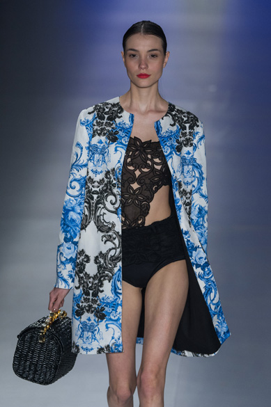 Desfile da grife Têca, durante a São Paulo Fashion Week VERÃO 2013/2014