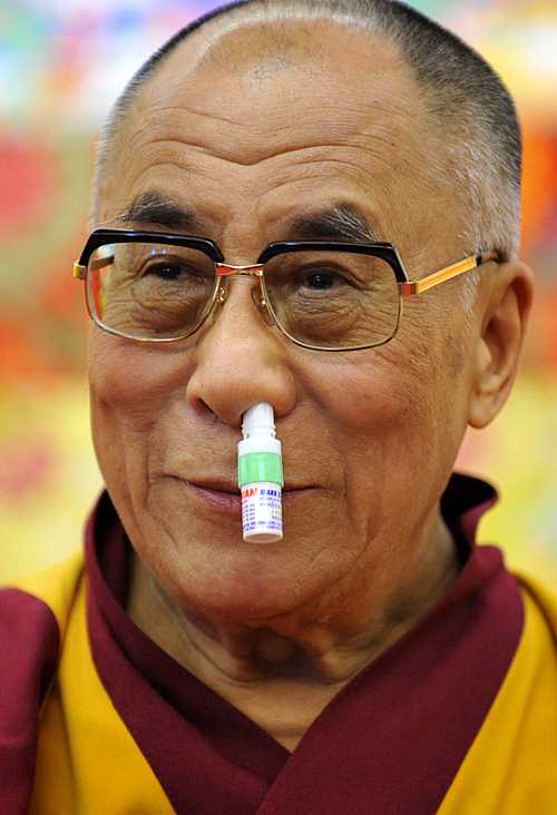 dia-dalai-lama-brinca-afp-interna.jpg