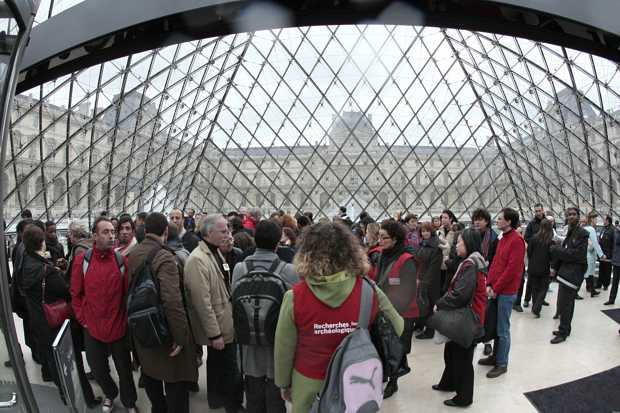 dia-greve-louvre-afp-interna.jpg