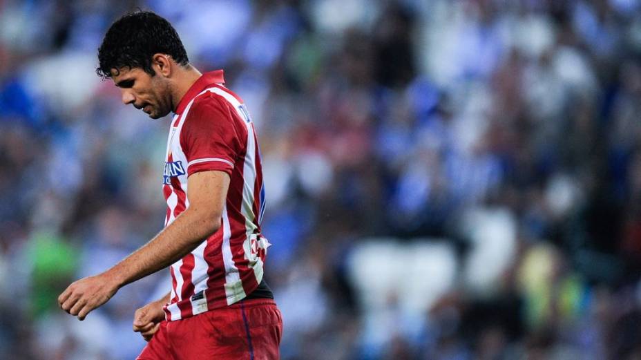 Diego Costa com a camisa do Atlético de Madrid: entre duas pátrias