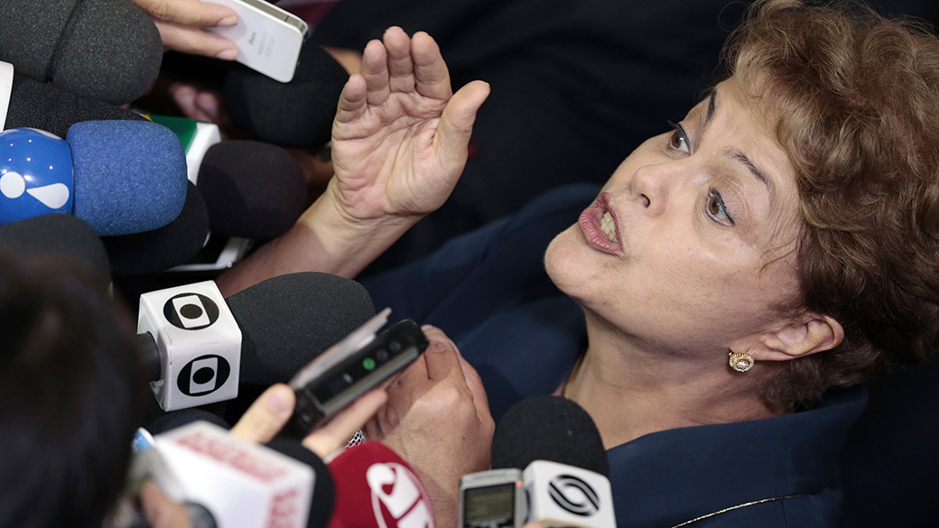 Dilma: preocupada com a relação com o Congresso