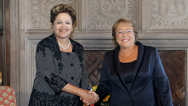 Dilma com a presidente eleita do Chile, Michelle Bachelet