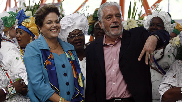 Após 14 anos, o metrô de Salvador é inaugurado por Dilma Roussef junto ao Governador da Bahia, Jaques Wagner