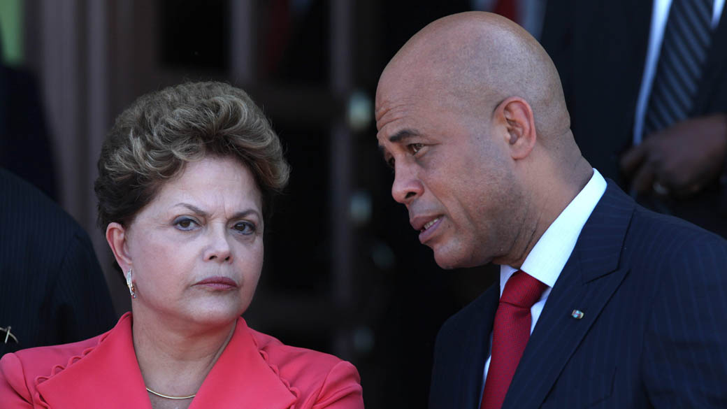Dilma e Michel Martelly, presidente do Haiti