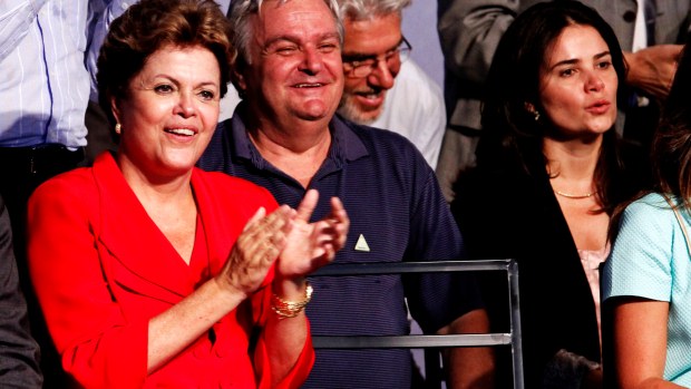 Dilma subiu ao palanque para anunciar pacote de bondades com Haddad