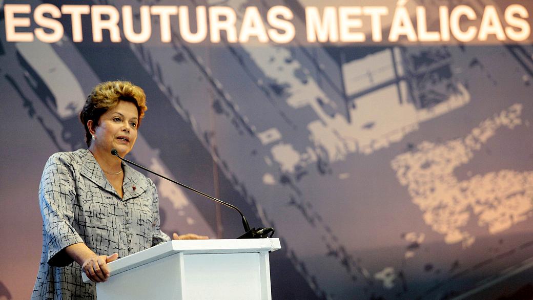 Dilma na cerimônia de inauguração da Unidade de Fabricação de Estruturas Metálicas, em Itaguaí