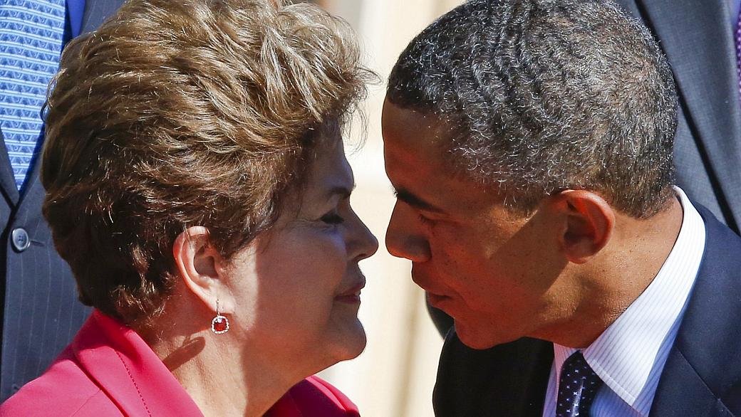 Dilma Rousseff e Barack Obama cumprimentam-se antes de reunião do G20