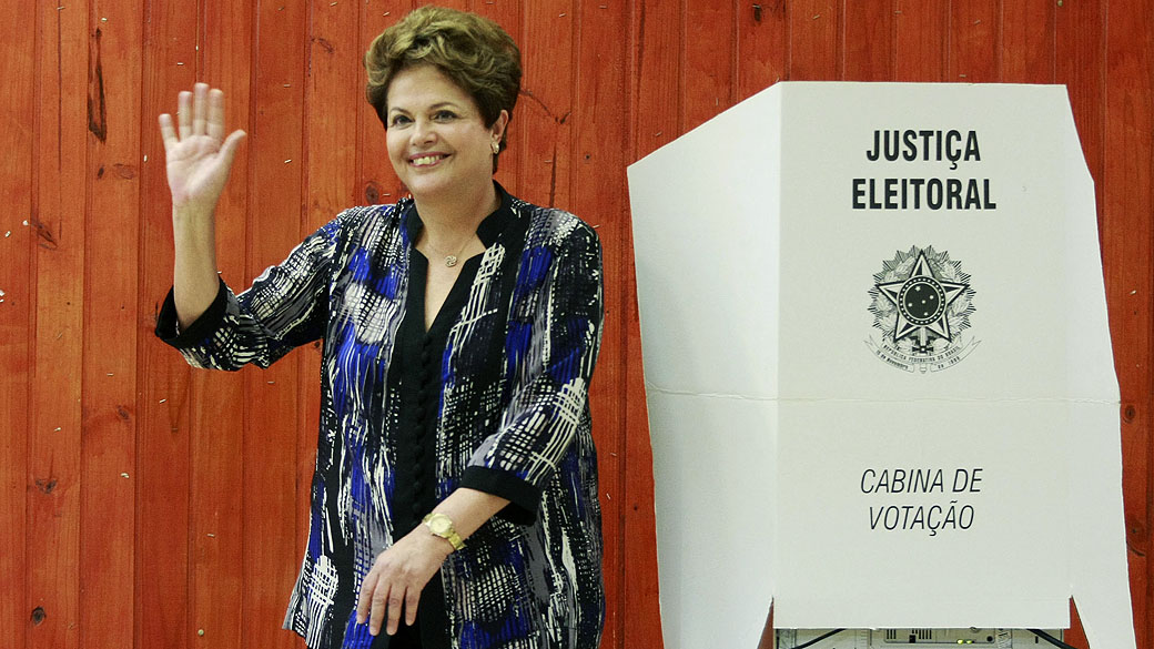A presidente Dilma Rousseff votou na manhã deste domingo em Porto Alegre
