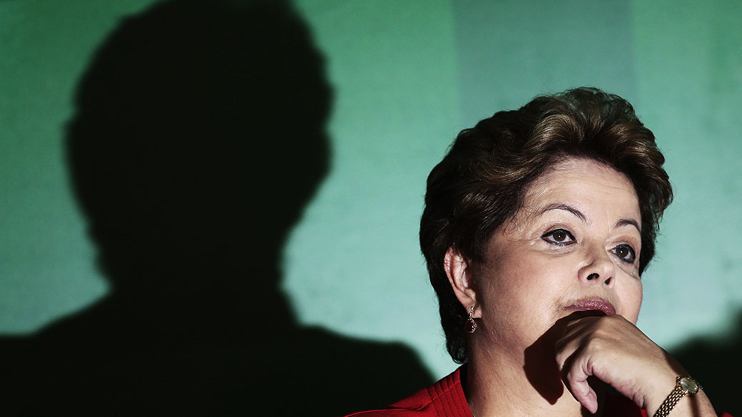 A presidente Dilma Rousseff toma café da manhã com jornalistas credenciados no Palácio do Planalto