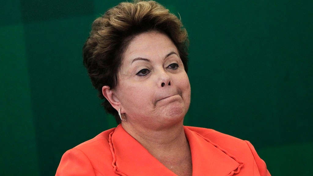 A presidente Dilma Rousseff durante cerimônia de posse do Ministro de Estado das Relações Exteriores, Luiz Alberto Figueiredo Machado