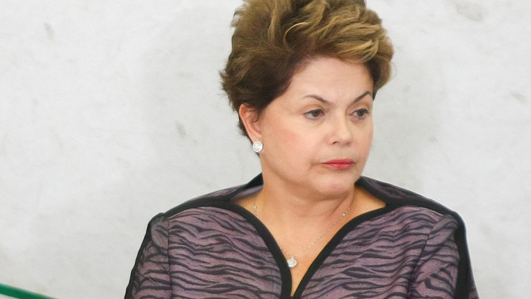 Presidente Dilma Rousseff participa de solenidade de outorga do selo de boas práticas a indústrias sucroalcooleiras