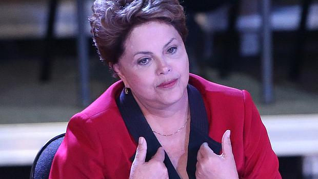 Dilma Rousseff foi vaiada três vezes na Expozebu, no Triângulo Mineiro