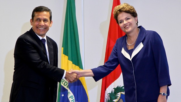 A presidente Dilma Rousseff recebe o presidente eleito do Peru, Ollanta Humala