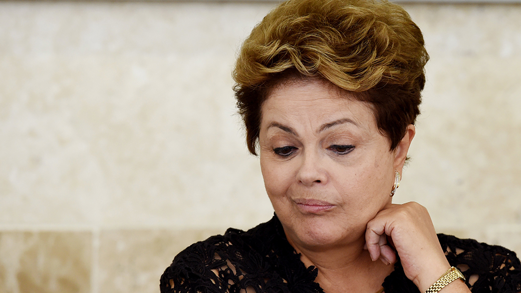 Dilma Rousseff na Convenção Nacional do Partido Republicano da Ordem Social ( PROS )