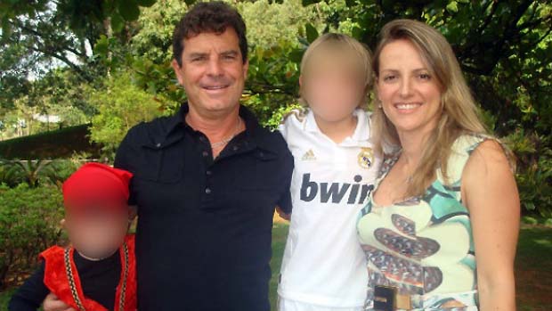 Djalma Brignara Veloso e Ana Alice Moreira Melo com os filhos