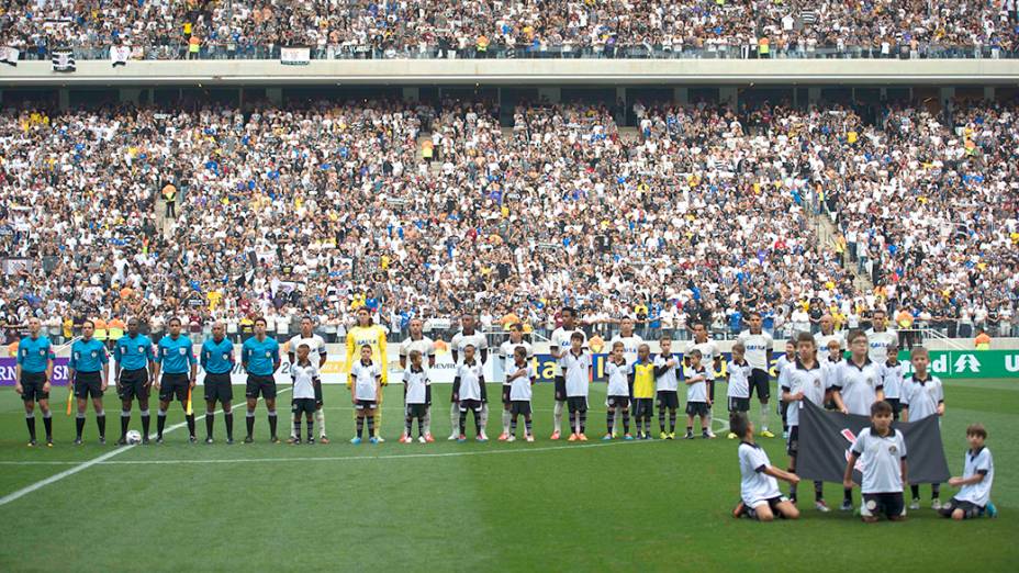 Corinthians e Figueirense fazem o primeiro jogo oficial do Itaquerão, pelo Campeonato Brasileiro em São Paulo