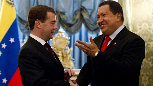 Dmitry Medvedev e Hugo Chávez se encontraram no Kremlin, em Moscou