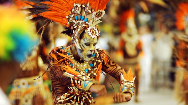 Desfile da Império da Casa Verde, quinta colocada no Carnaval 2013