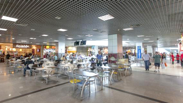 Praça de alimentação do Aerporto Internacional de Salvador