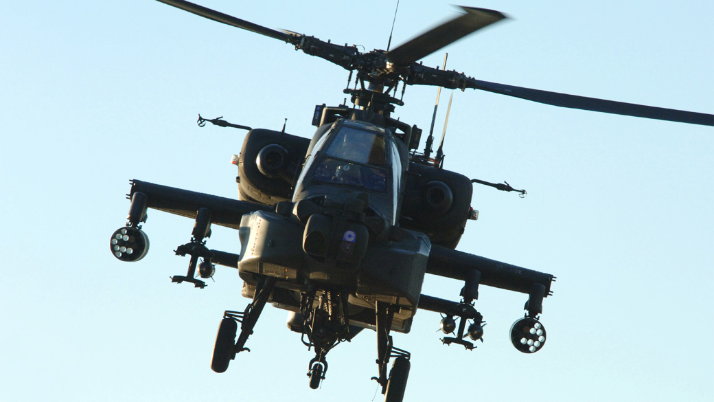 Helicóptero Apache AH-64E